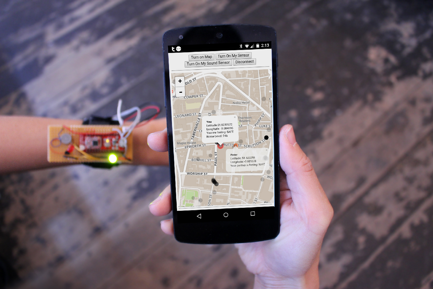WearON enables connection to more than one wearable or IoT device around the user